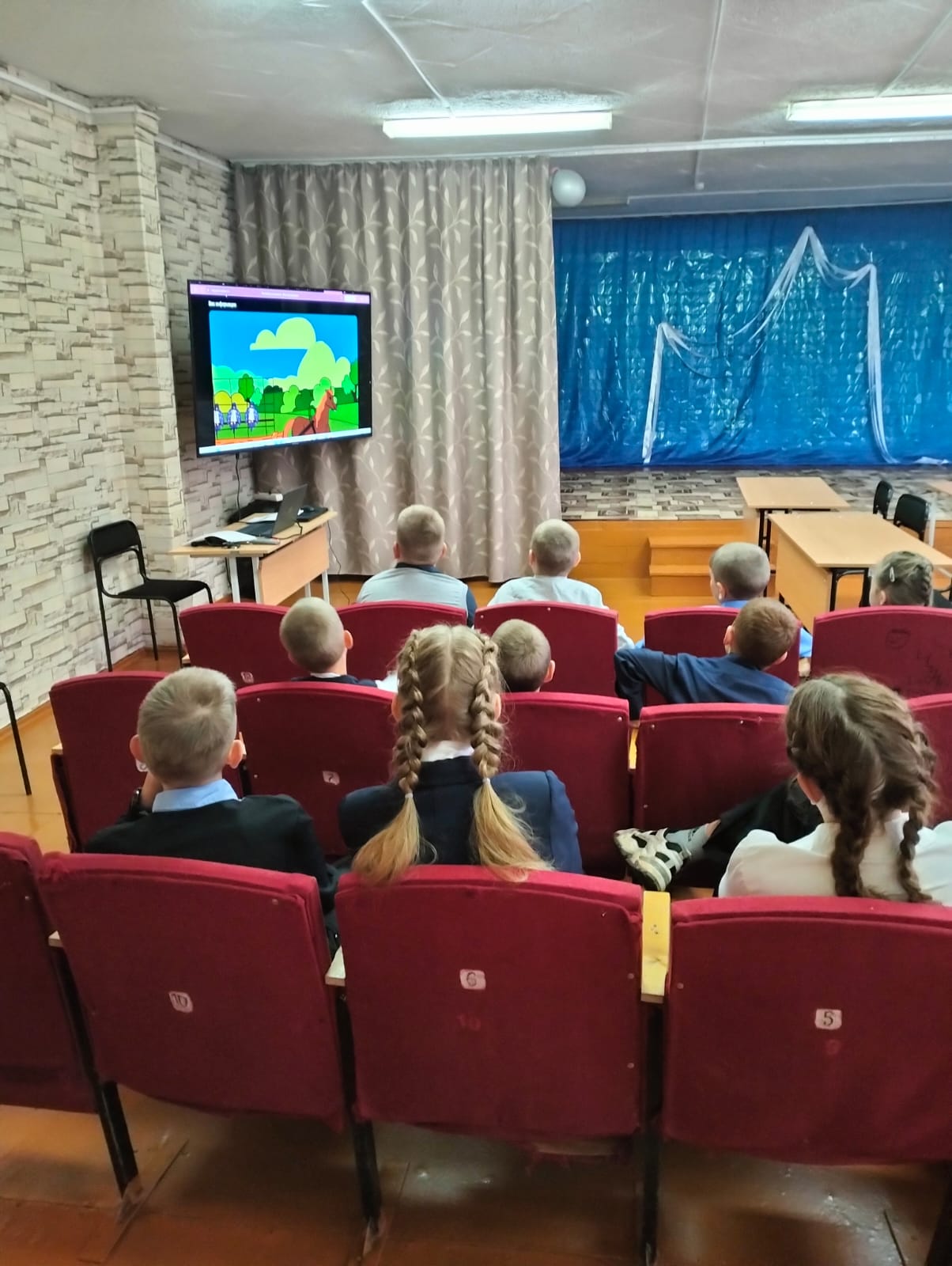 Изображения.